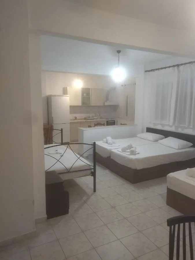 Pelekan Rooms And Apartments Athina 12 Pefkochori