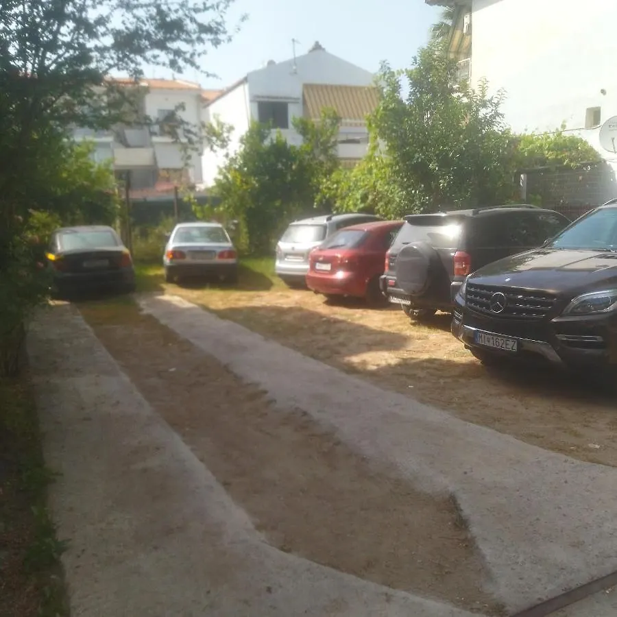 Pelekan Rooms And Apartments Athina 12 Pefkochori 0*,