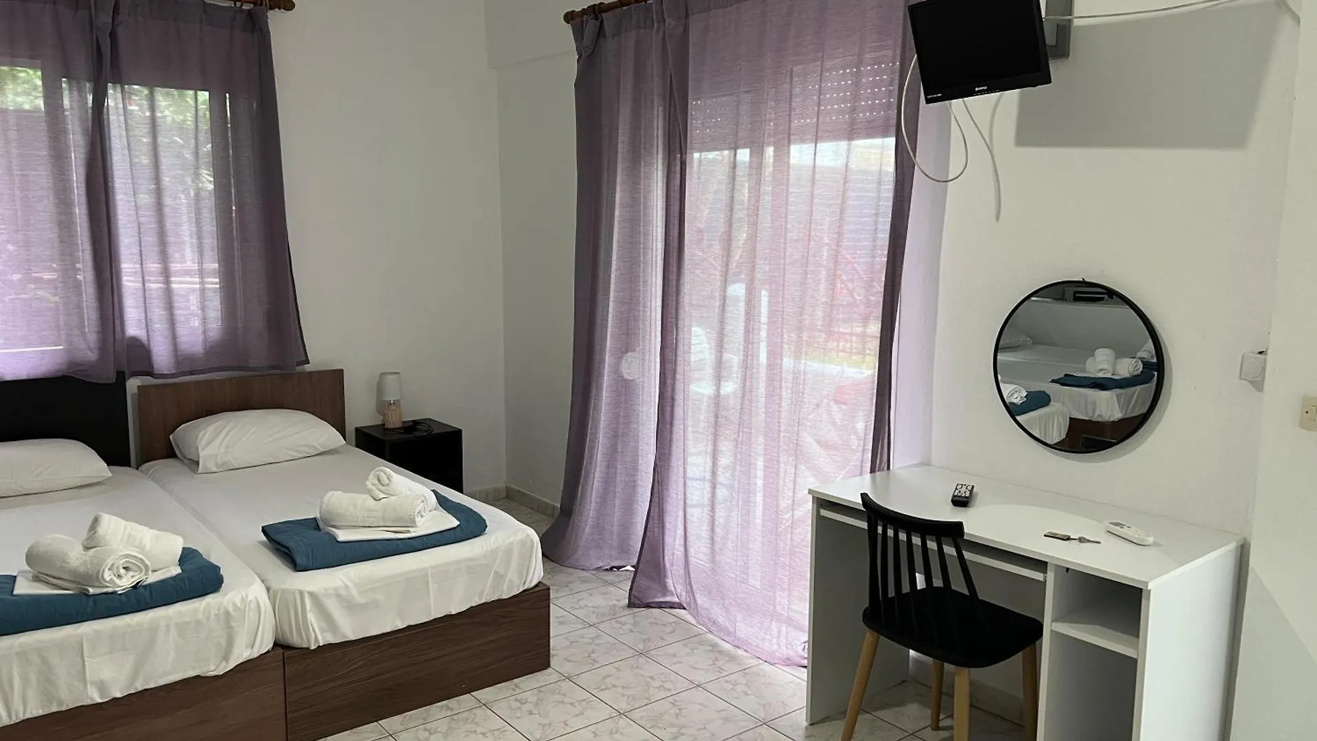 Hotel Pelekan Rooms And Apartments Athina 12 Pefkochori Grécia