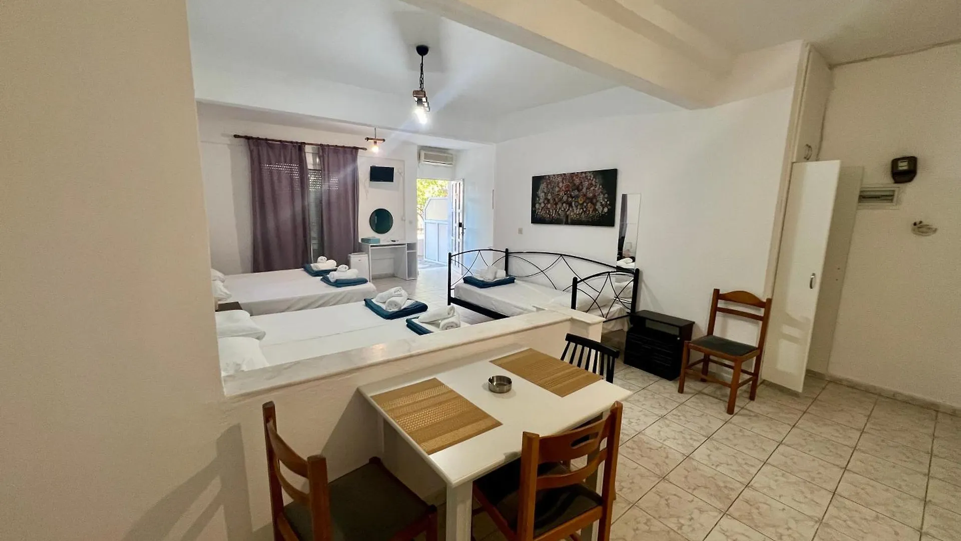 Pelekan Rooms And Apartments Athina 12 Pefkochori 0*,  Grécia
